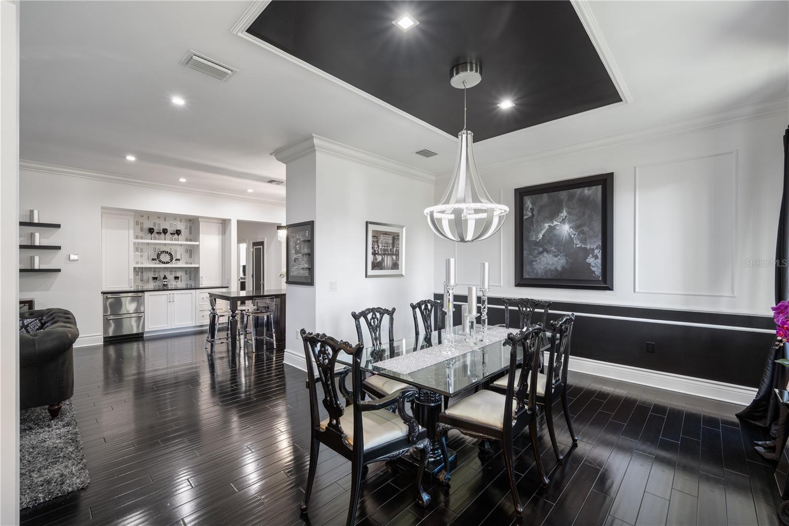 ELLNO WILLO - Residential