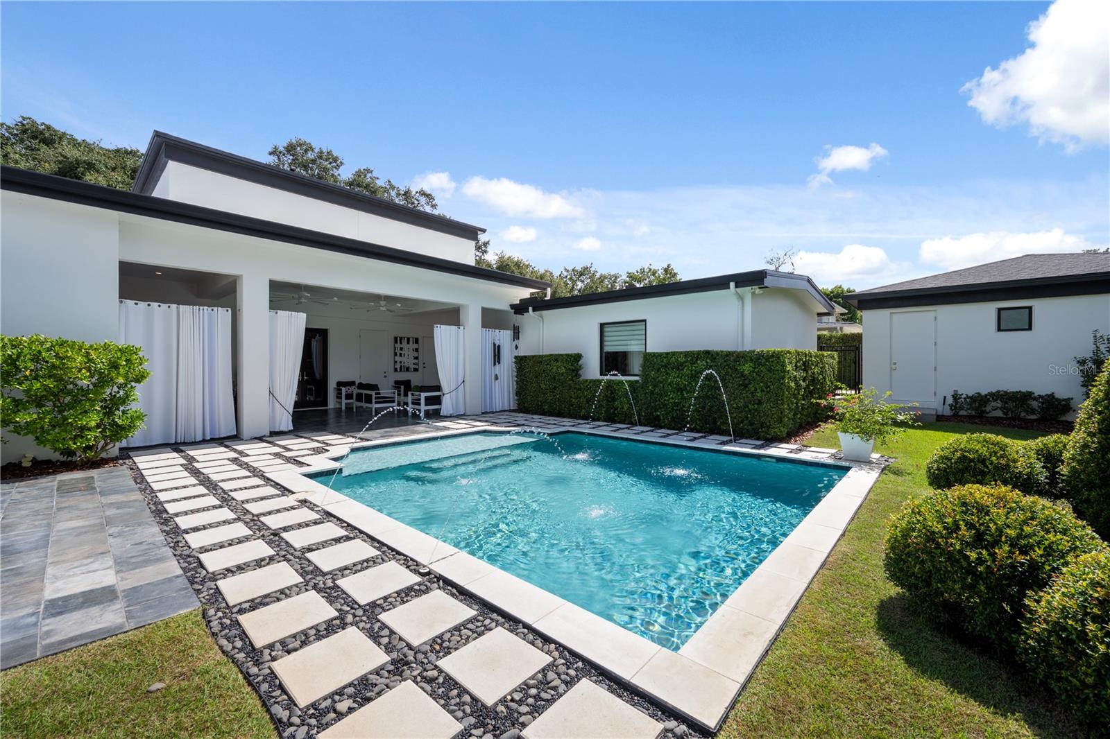 ELLNO WILLO - Residential