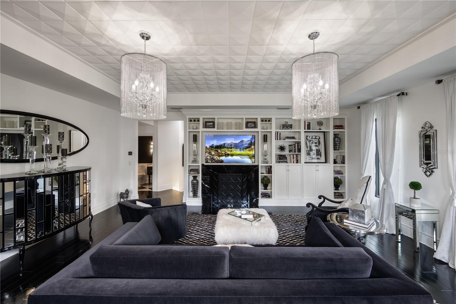 ELLNO WILLO - Residential