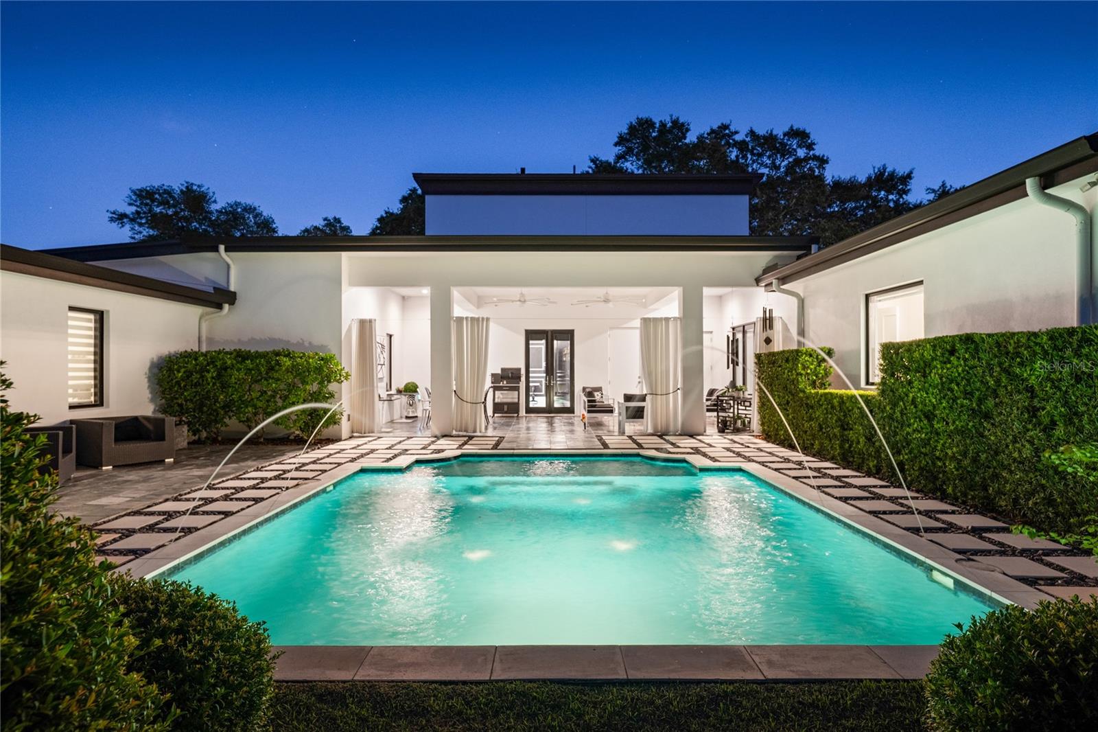 ELLNO WILLO - Residential