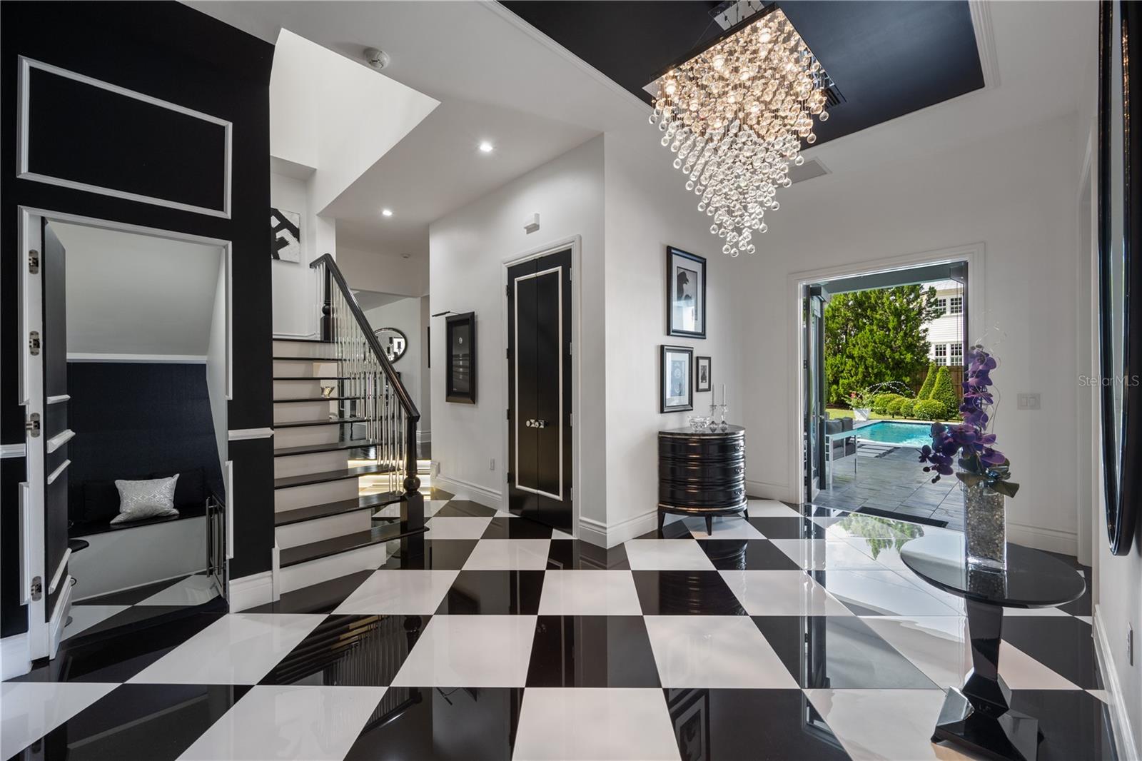 ELLNO WILLO - Residential