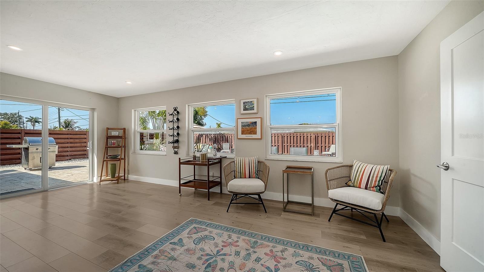 GULF GATE - Residential