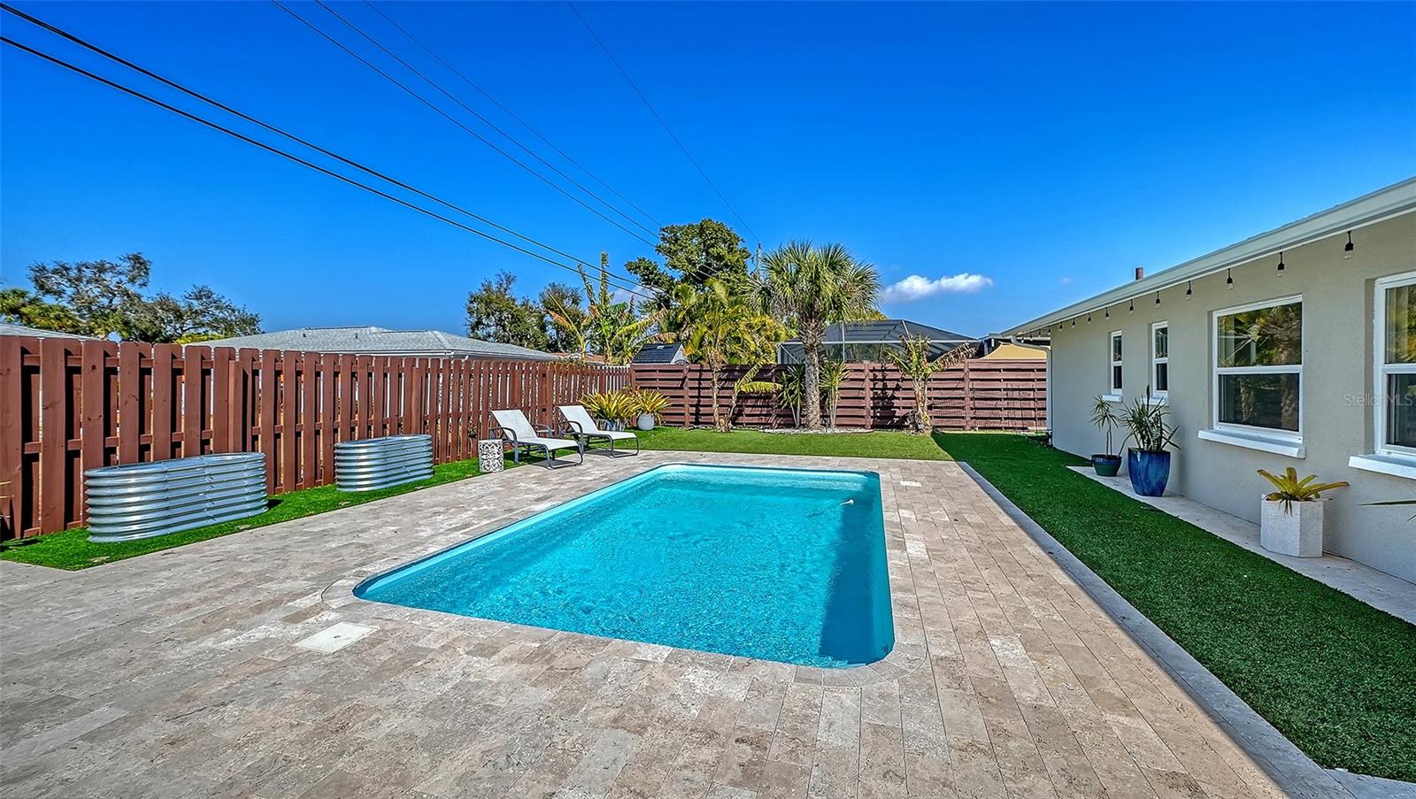 GULF GATE - Residential