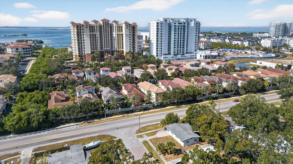 Photo of 4737 W Trilby Avenue, Tampa, FL 33616 (MLS # TB8464773)