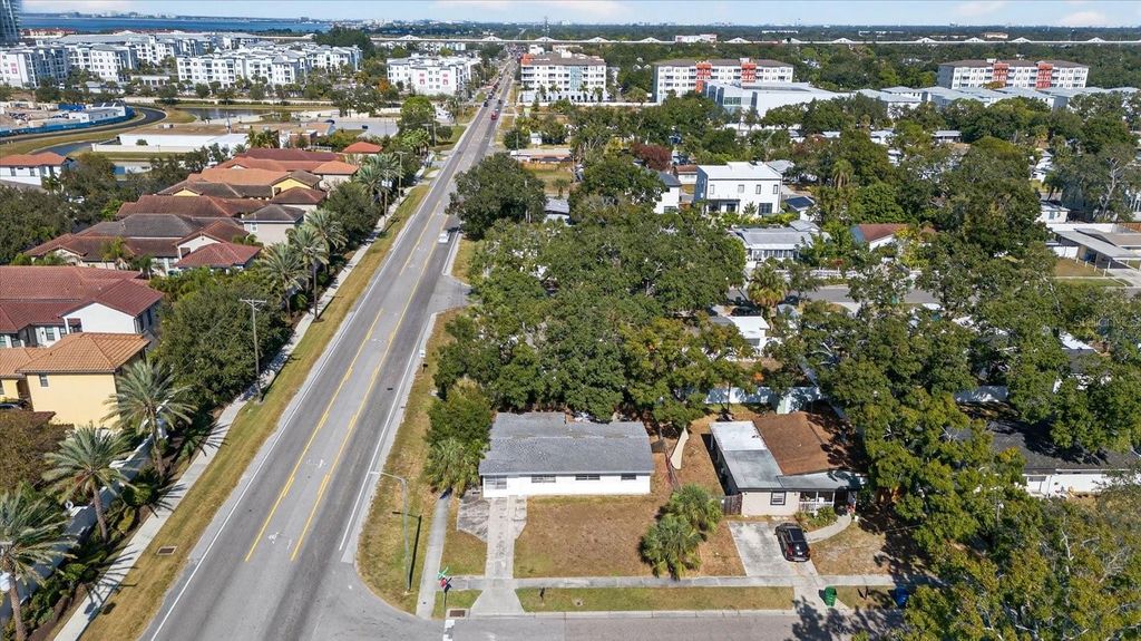 Photo of 4737 W Trilby Avenue, Tampa, FL 33616 (MLS # TB8464773)