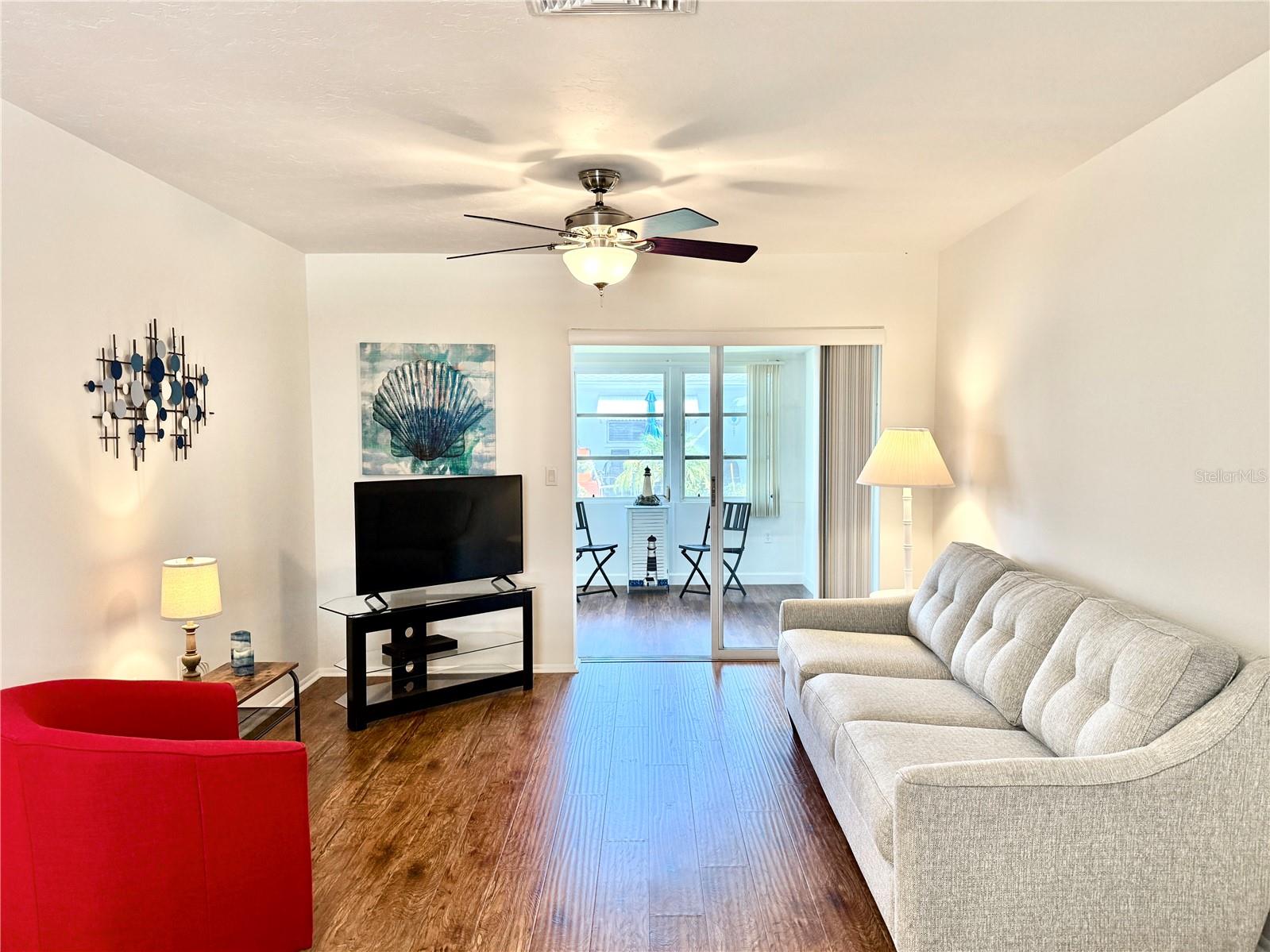 PARKWAY VILLAS - Residential