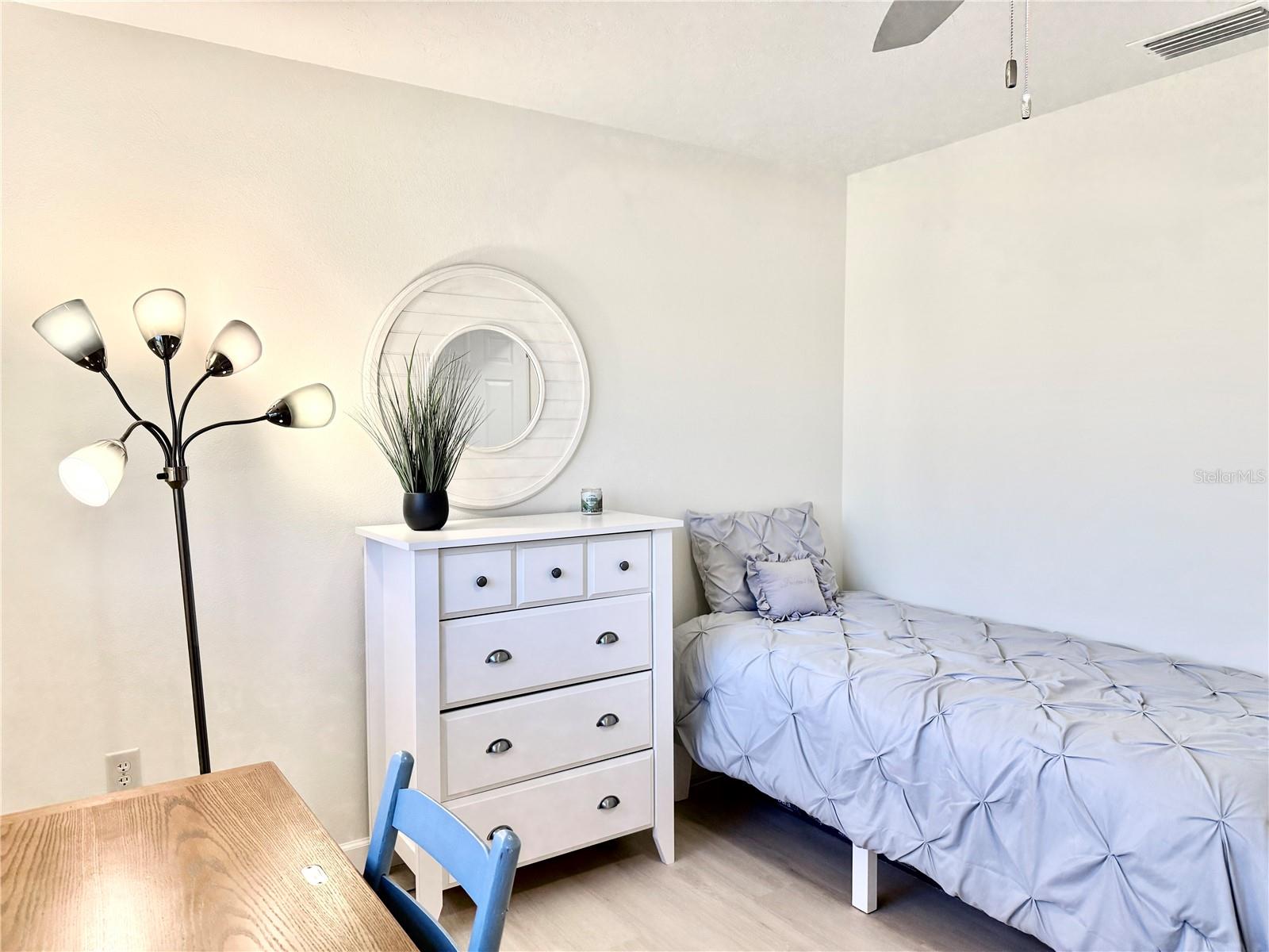 PARKWAY VILLAS - Residential