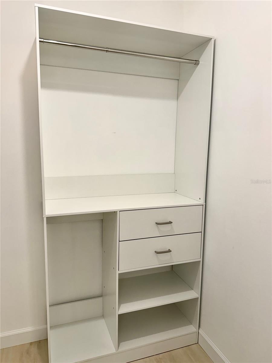 PARKWAY VILLAS - Residential