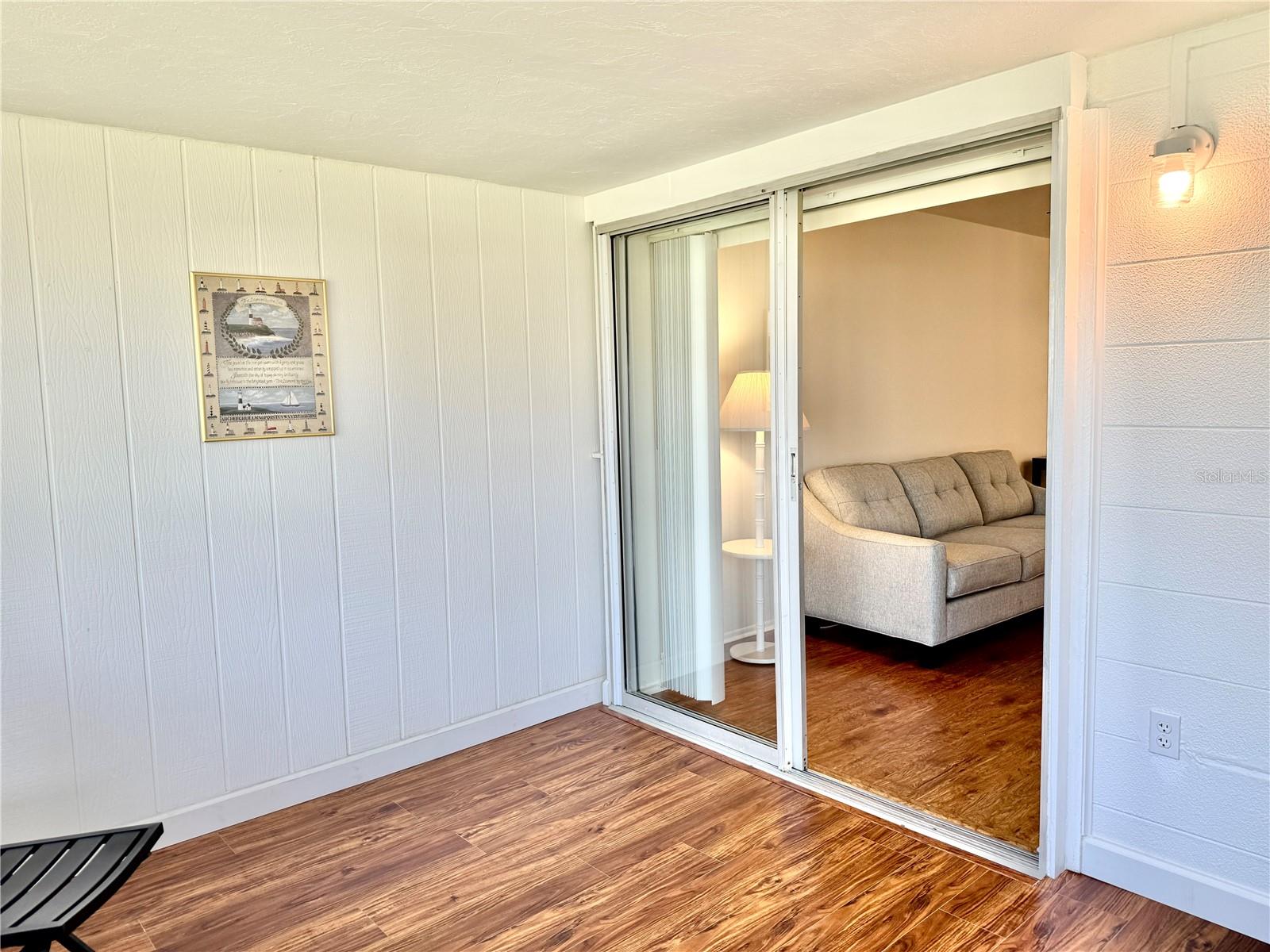 PARKWAY VILLAS - Residential