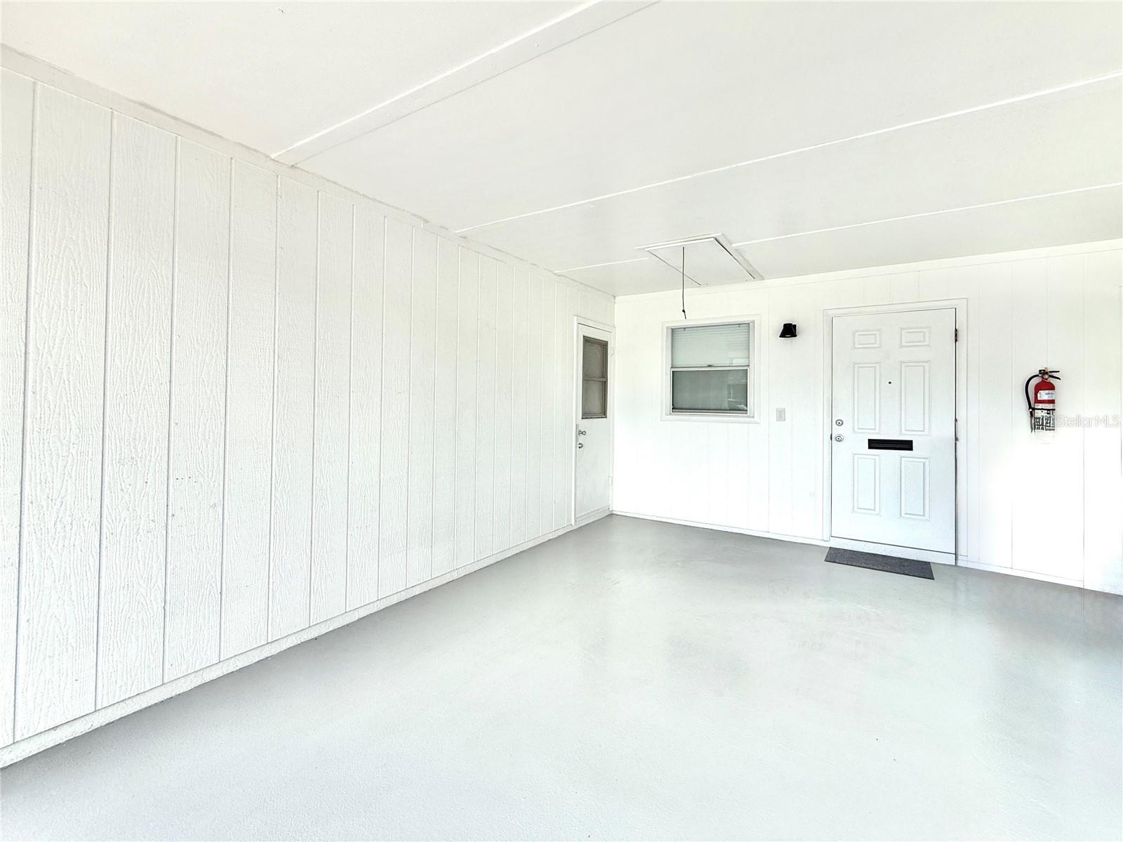 PARKWAY VILLAS - Residential