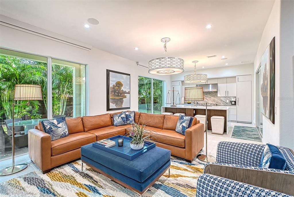 POINSETTIA PARK 2 - Residential