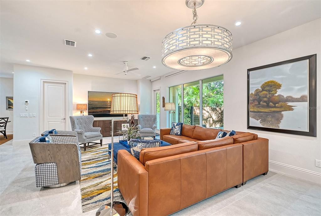 POINSETTIA PARK 2 - Residential