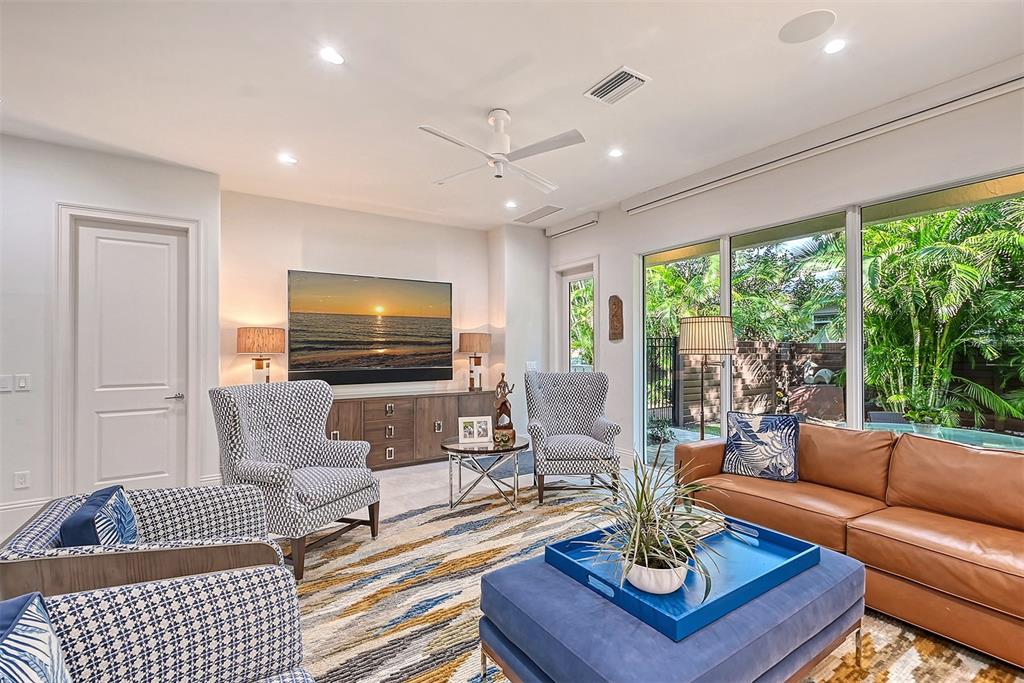 POINSETTIA PARK 2 - Residential