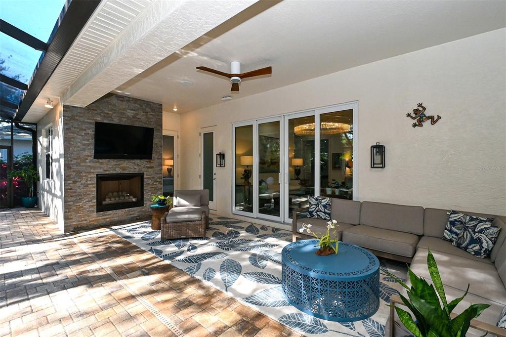 POINSETTIA PARK 2 - Residential