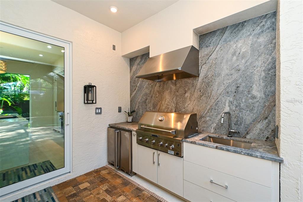 POINSETTIA PARK 2 - Residential