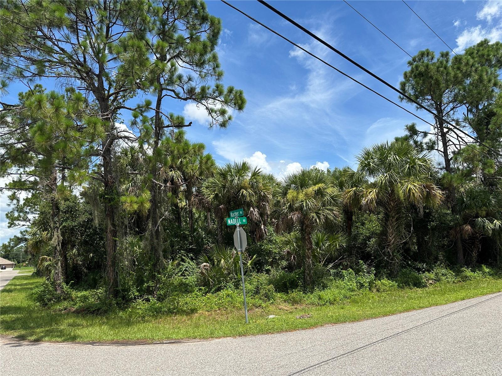 PORT CHARLOTTE SUB 32 - Land