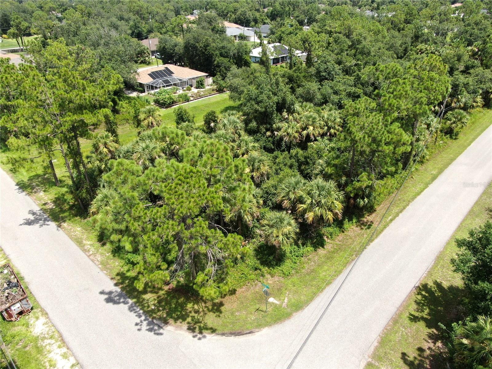 PORT CHARLOTTE SUB 32 - Land
