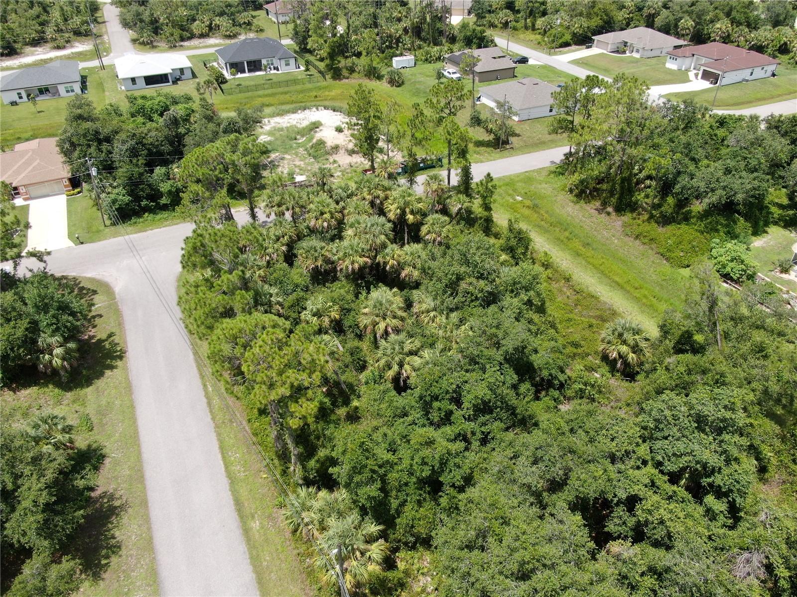 PORT CHARLOTTE SUB 32 - Land