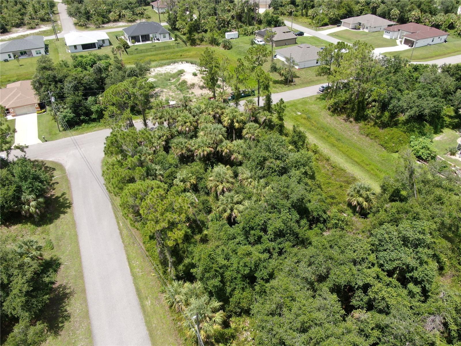 PORT CHARLOTTE SUB 32 - Land