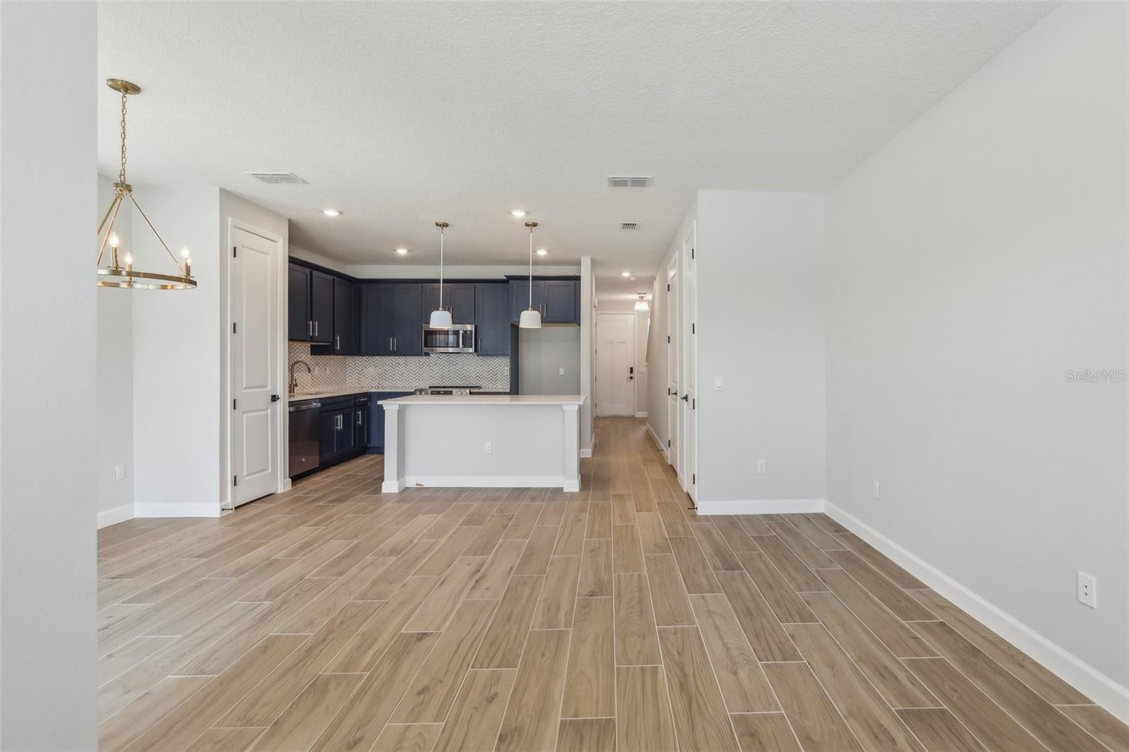 7324 DEER VALLEY CIRCLE