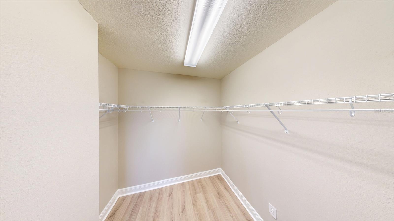WATERSET PH 3C-1 - Residential Lease