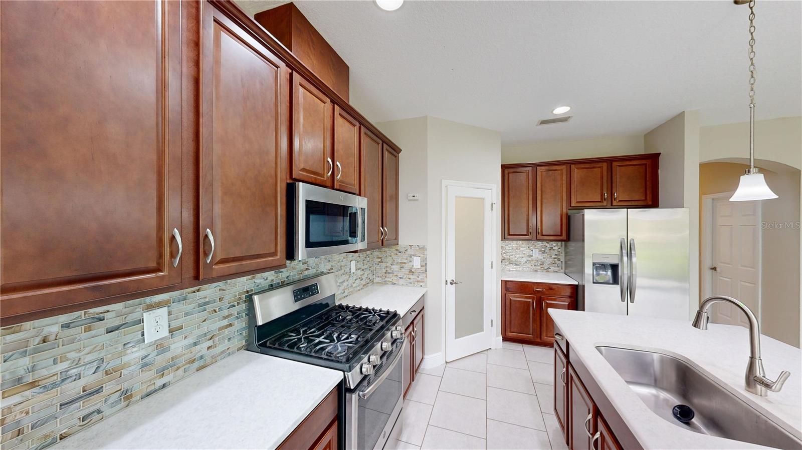 WATERSET PH 3C-1 - Residential Lease