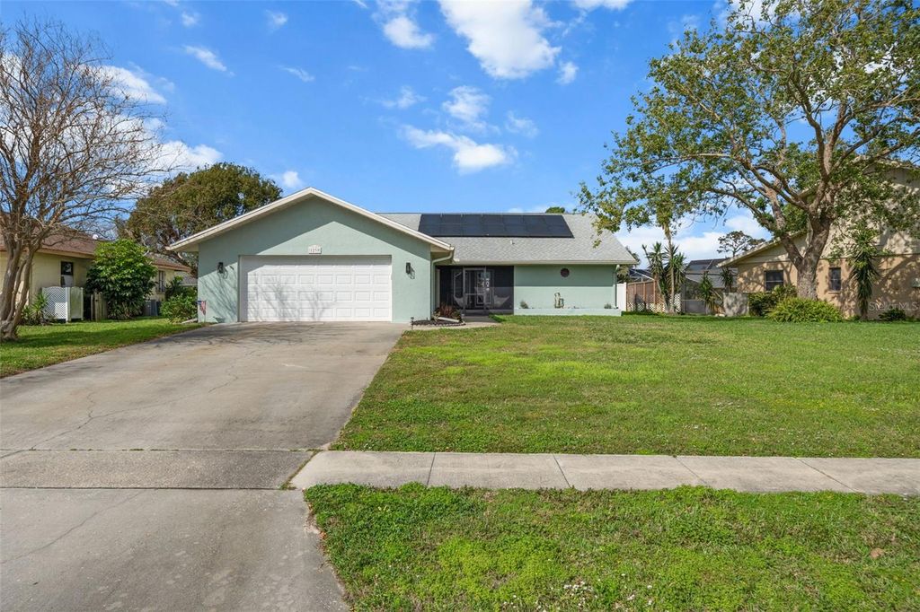 Photo of 1239 Pinebrook Way, Venice, FL 34285 (MLS # A4667540)