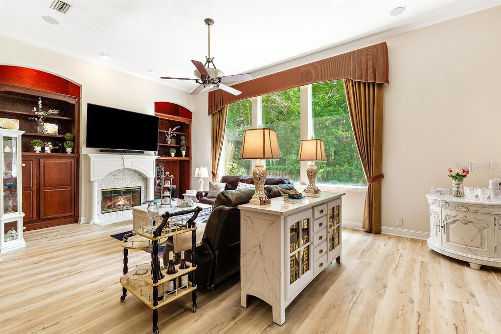 HAMPTON PARK - Residential