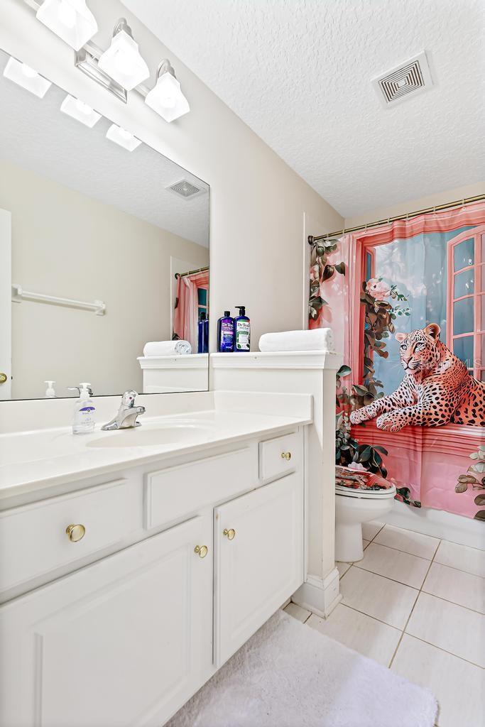 HAMPTON PARK - Residential