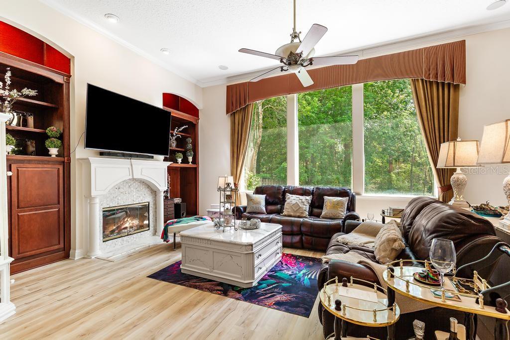 HAMPTON PARK - Residential