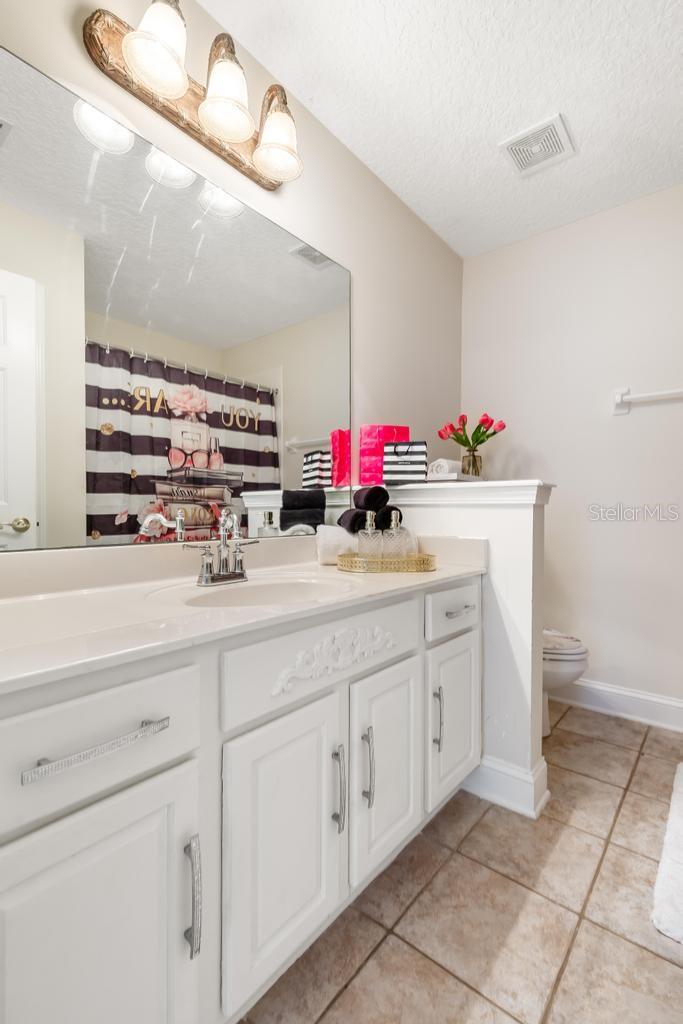 HAMPTON PARK - Residential