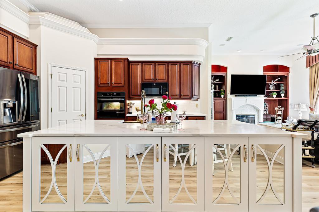 HAMPTON PARK - Residential