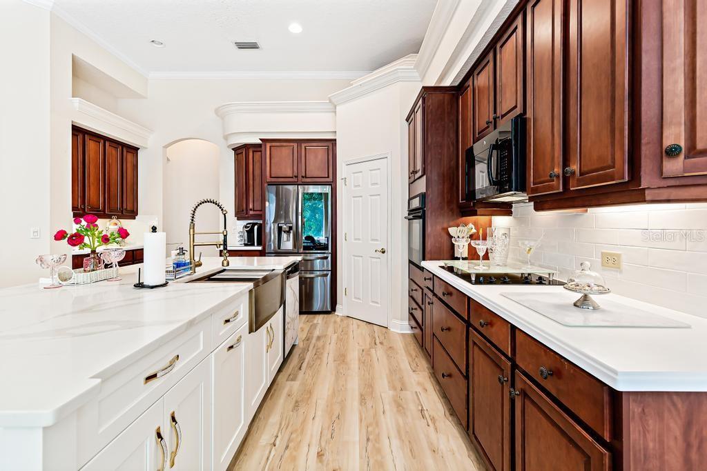 HAMPTON PARK - Residential