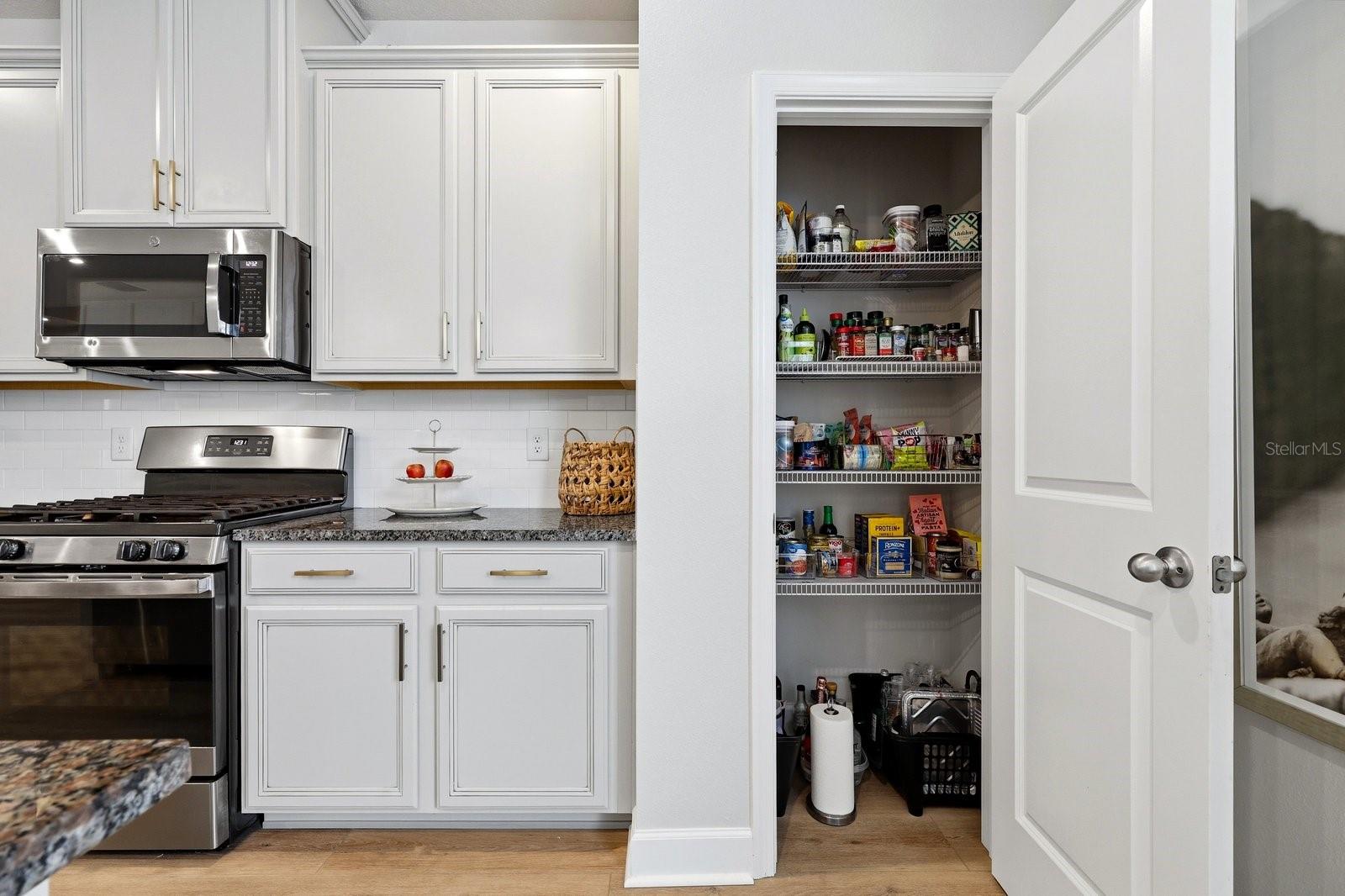 ASTURIA PH 3 - Residential