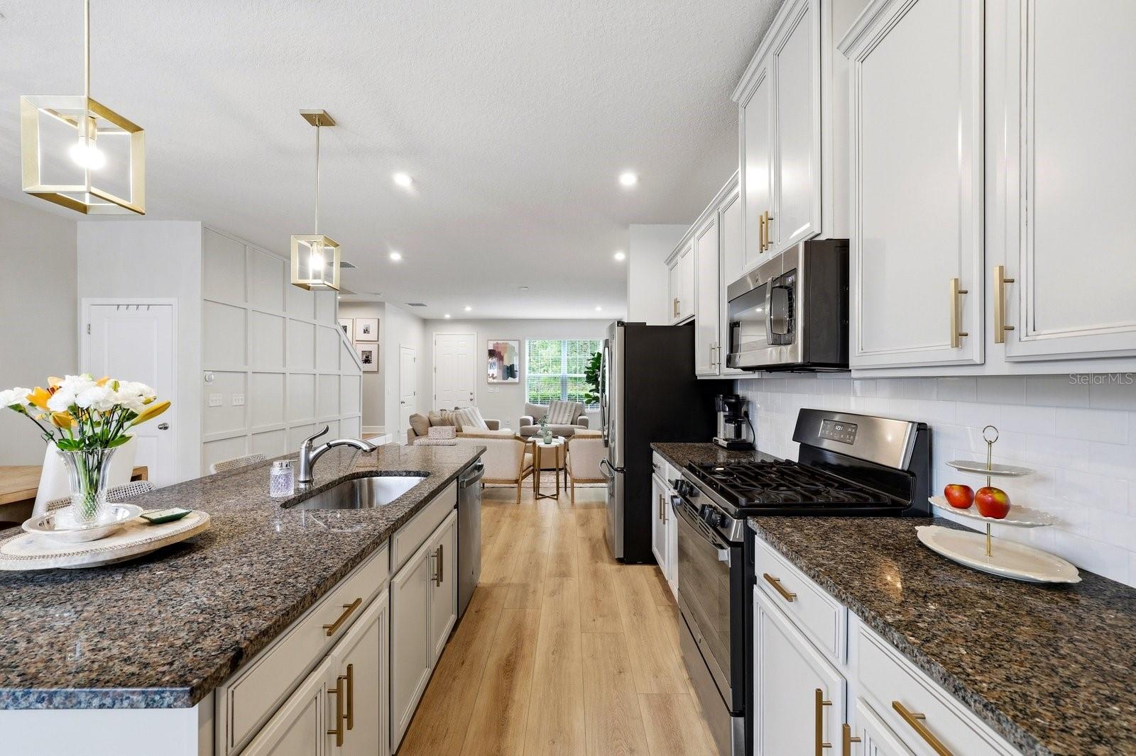 ASTURIA PH 3 - Residential