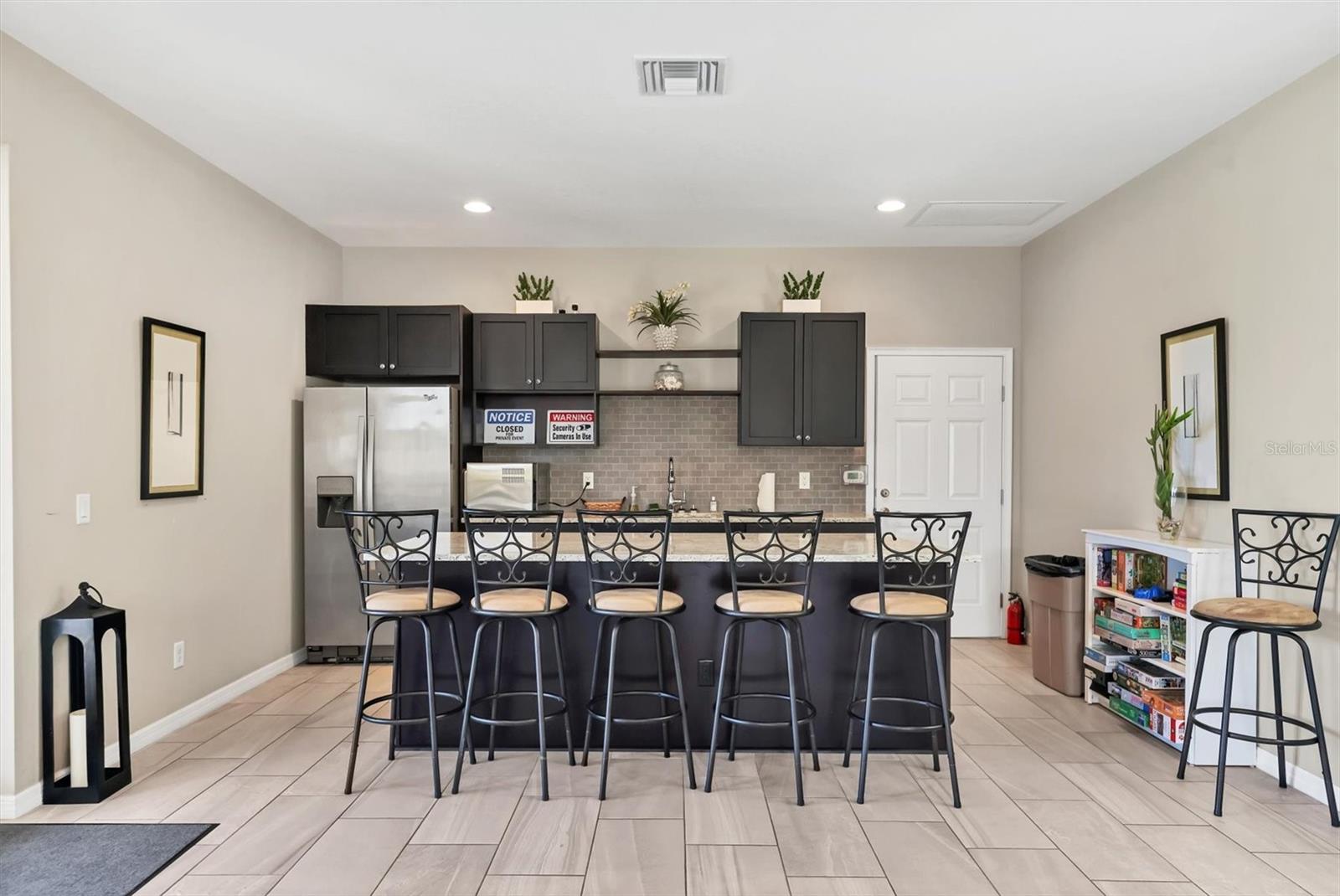 UNIVERSITY VILLAGE - Residential