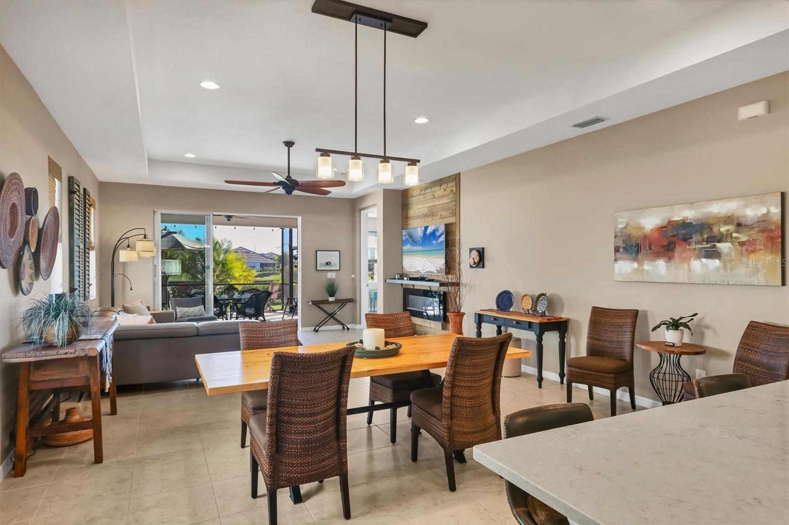 UNIVERSITY VILLAGE - Residential