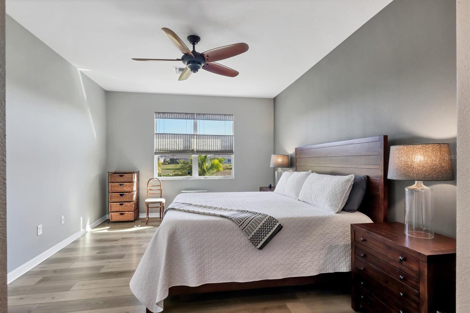 UNIVERSITY VILLAGE - Residential