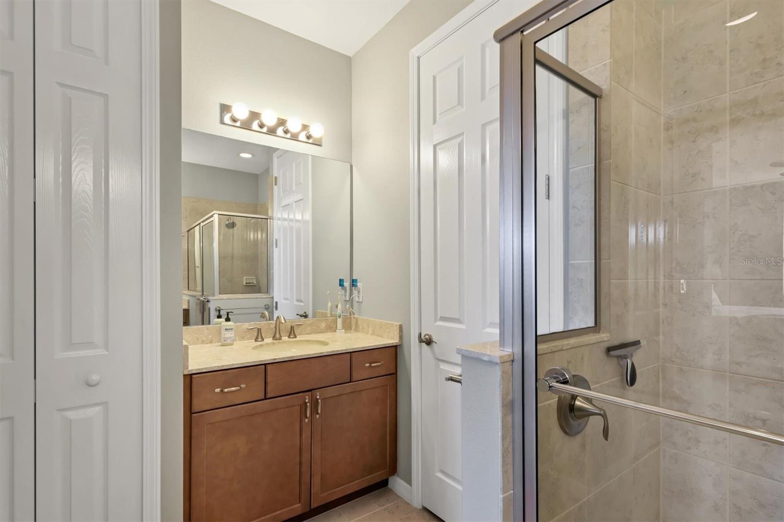 UNIVERSITY VILLAGE - Residential