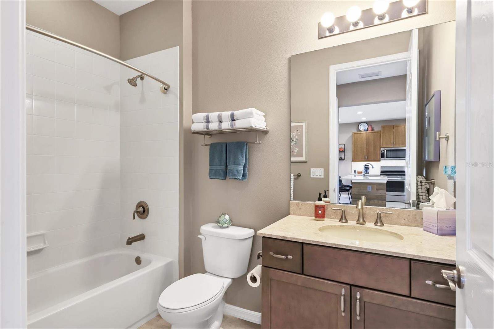 UNIVERSITY VILLAGE - Residential