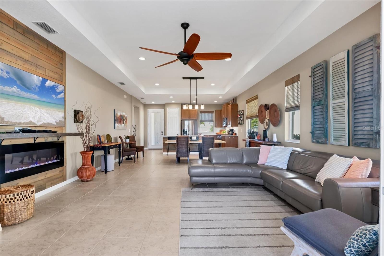 UNIVERSITY VILLAGE - Residential