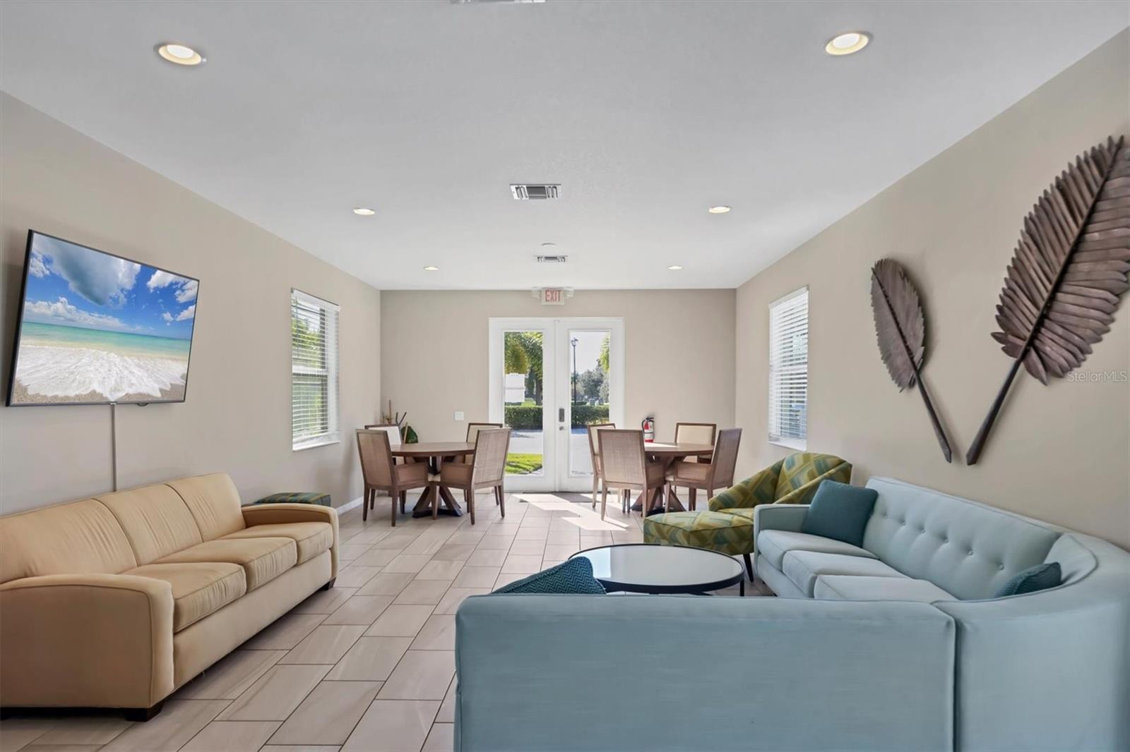 UNIVERSITY VILLAGE - Residential