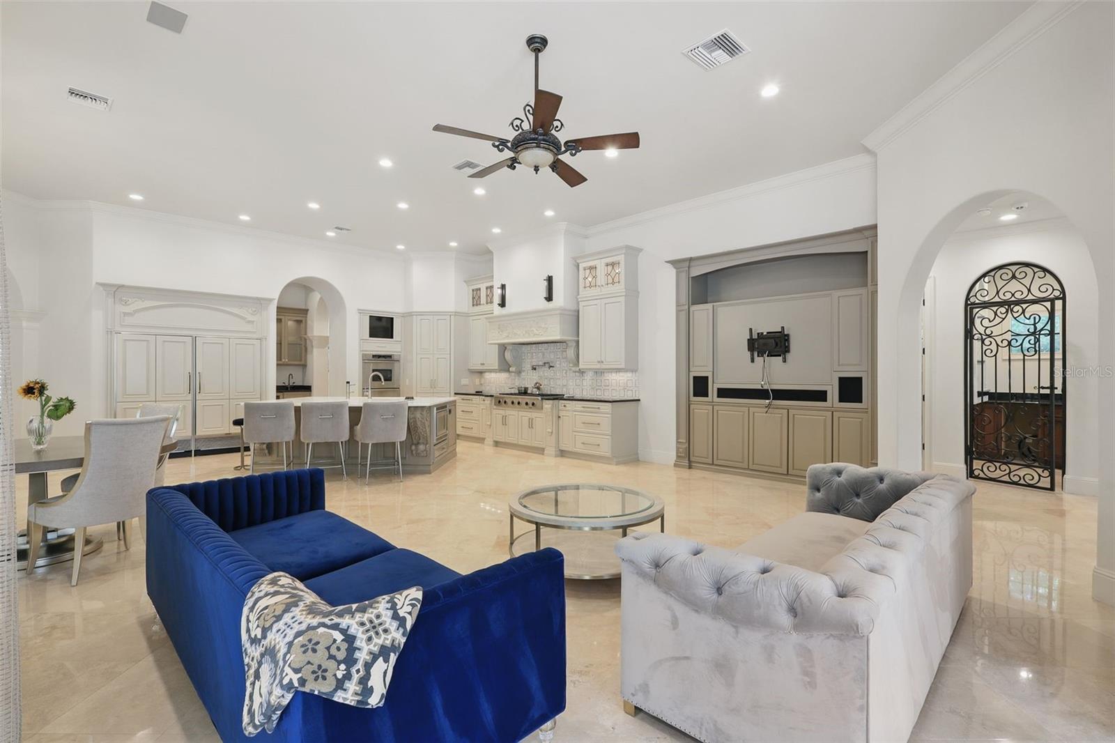 RESERVE AT LAKE BUTLER SOUND - Residential Lease