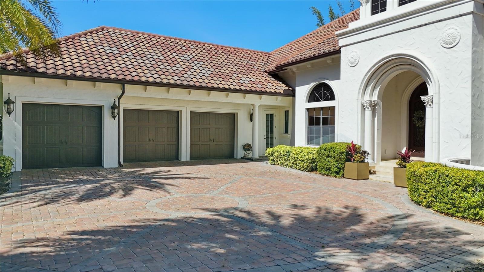 RESERVE AT LAKE BUTLER SOUND - Residential Lease