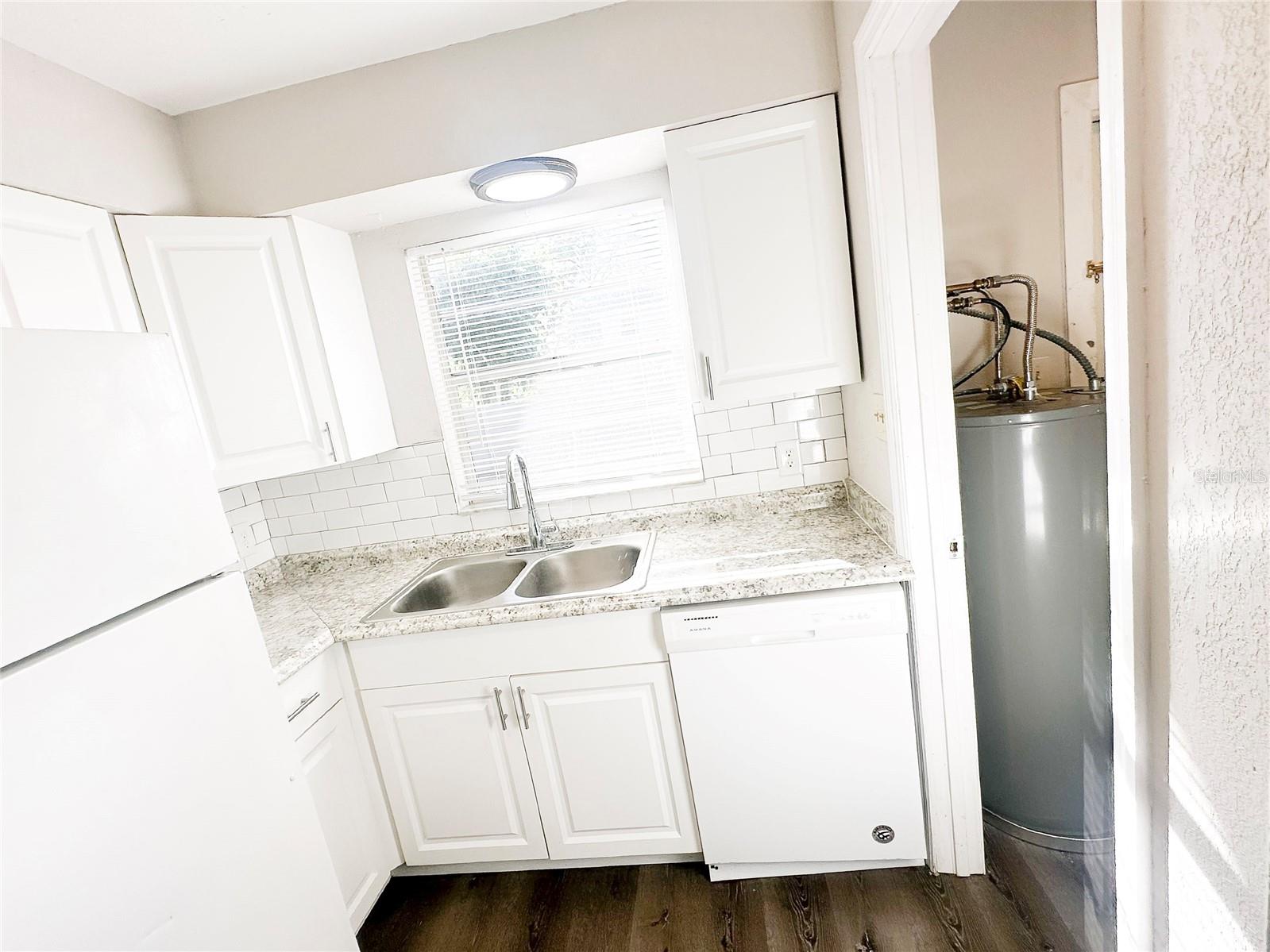 PALO ALTO - Residential Lease