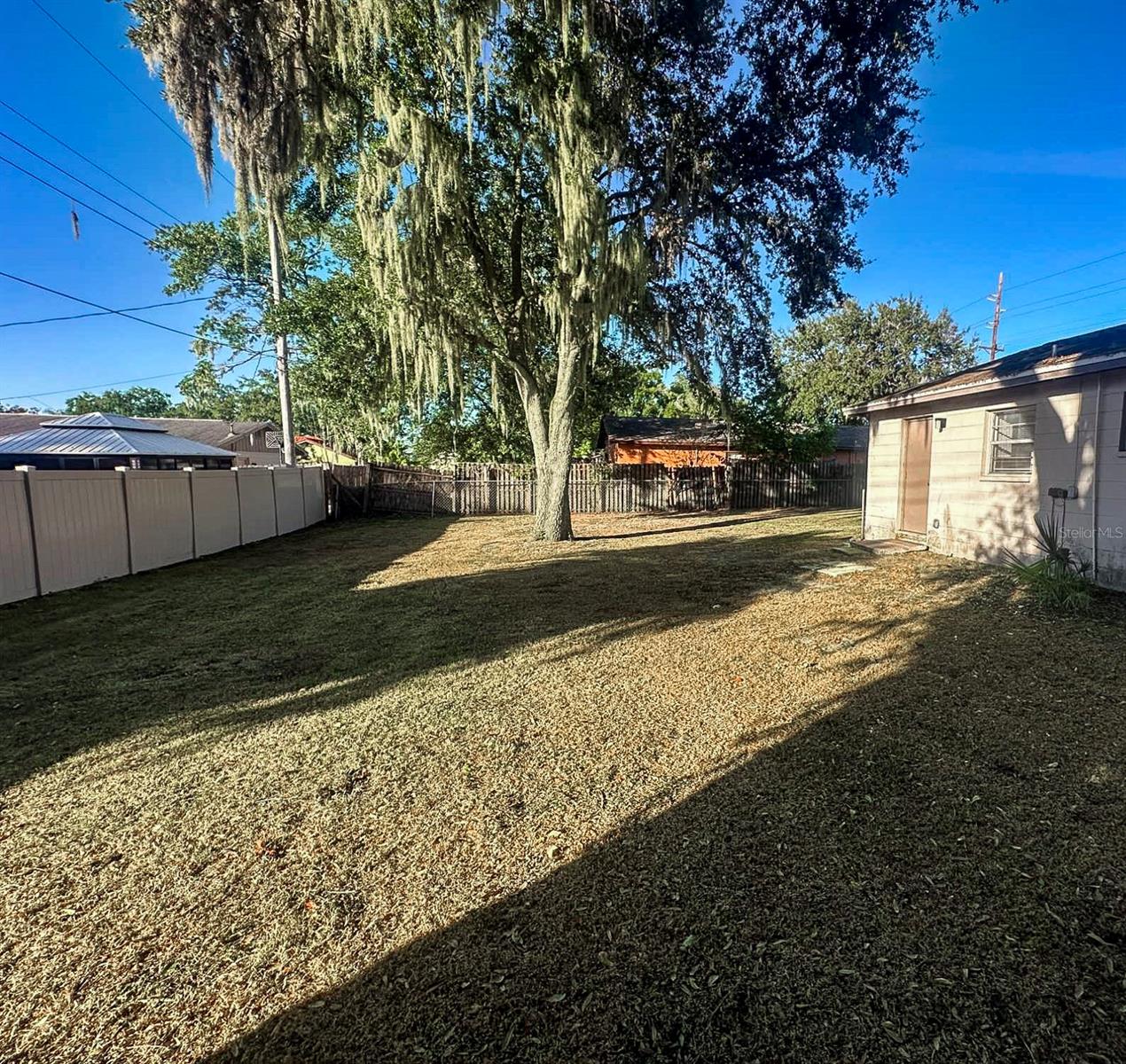 PALO ALTO - Residential Lease