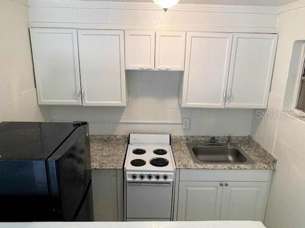 Photo of 422 Henry Butts Drive, Daytona Beach, FL 32114 (MLS # O6358632)