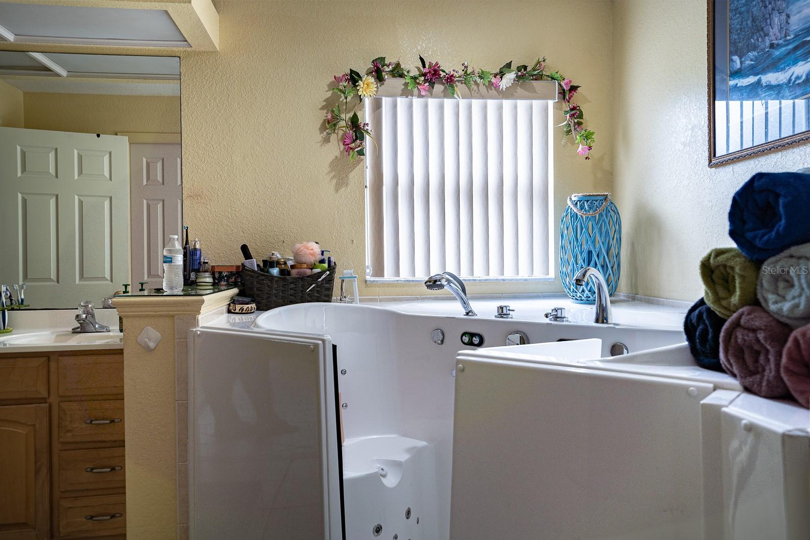 WAHNETA FARMS - Residential