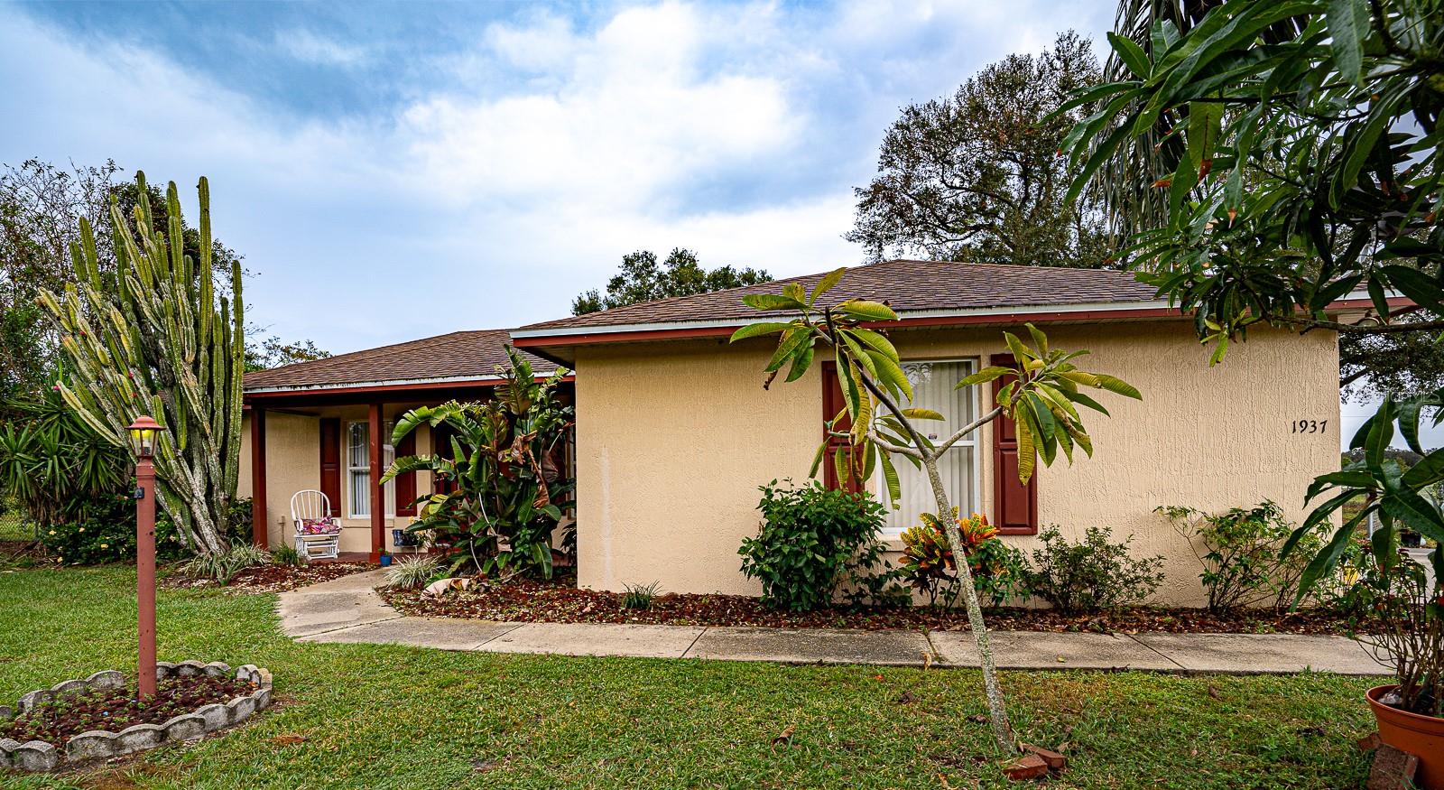 1957 RIFLE RANGE ROAD