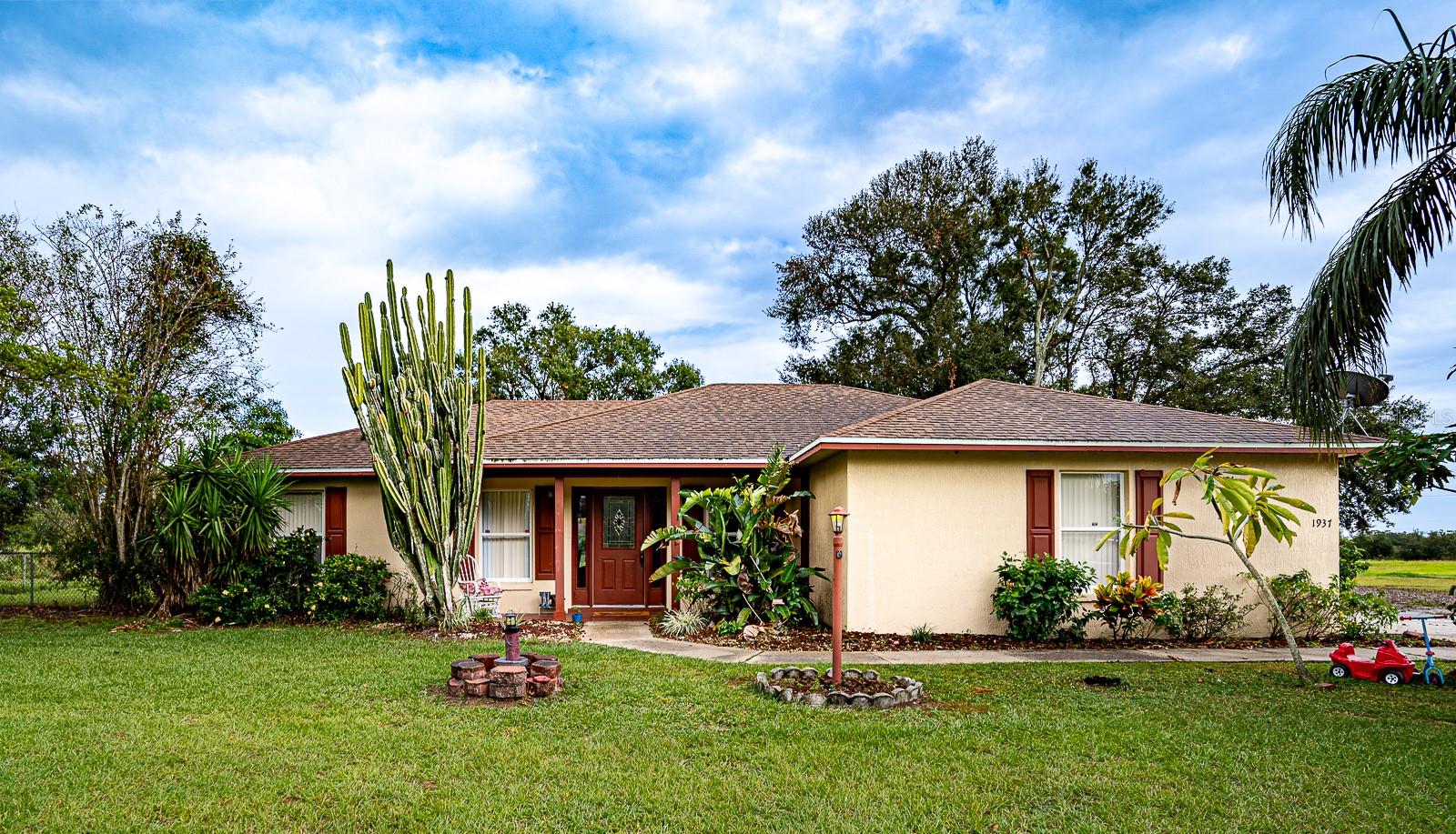 1957 RIFLE RANGE ROAD